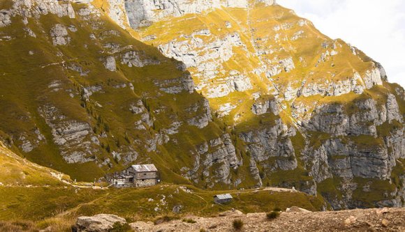 Ha nem a tengerből, akkor a hegyről kell menteni a „turistákat”