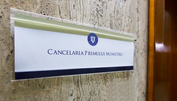 Nocsak, a miniszterelnöki hivatalban nem a miniszterelnök keresett a legjobban