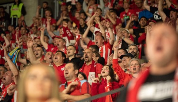 Náci karlendítést látott a Sepsi OSK meccsén, megbüntette a székelyeket az UEFA