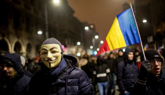 Miért nem képes Románia behajtani a jogerősen elítélt korruptaktól az ellopott eurómilliókat?