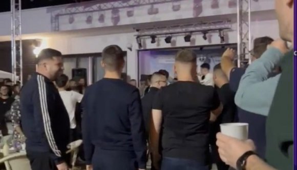 Az ifjú liberálisok olyan mocskos szájjal gyalázták a PSD-t, mintha nem is lennének koalíciós partnerek