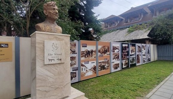 Máramarossziget önkormányzatának sikerült egy legionárius múltú férfit díszpolgárrá avatnia