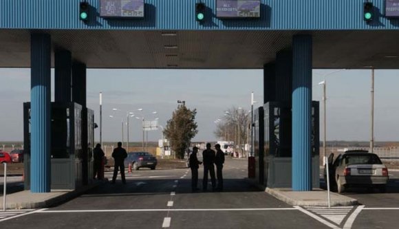 „Eldugták” a renitens és angolul nem tudó határrendészeket a romániai határszakaszt vizsgáló EU-s ellenőrök elől