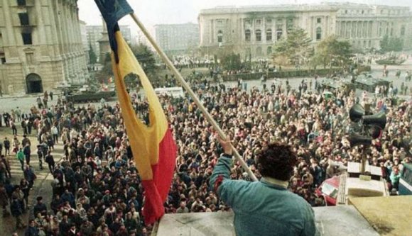 Az 1989-es forradalomról és a rendszerváltásról fognak tanulni a diákok. De vajon mit?