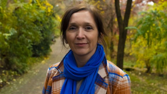 Botházi Mária: A nyilvánosságunk nem történetekben beszél rólunk, hanem elvont fogalmakban (VIDEÓ)