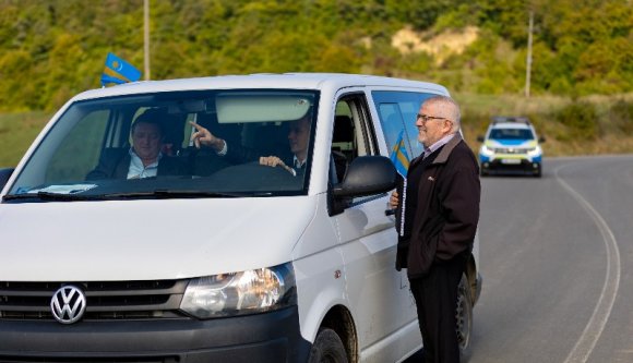 A belügy szerint nincsen azzal semmi baj, hogy a rendőrség megfigyelte Izsák Balázsékat