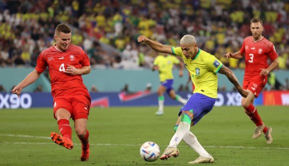 Foci-vb, kilencedik nap: afrikai gólzápor, brazil és portugál továbbjutás
