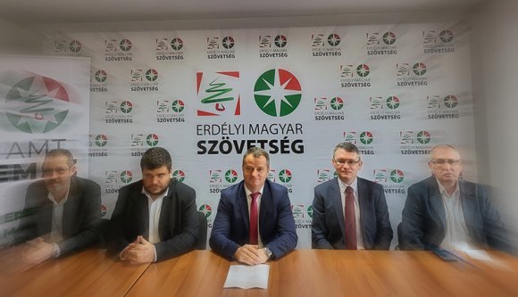 Viszlát Néppárt, viszlát MPP: létrejött  az Erdélyi Magyar Szövetség, és már készül a választásokra