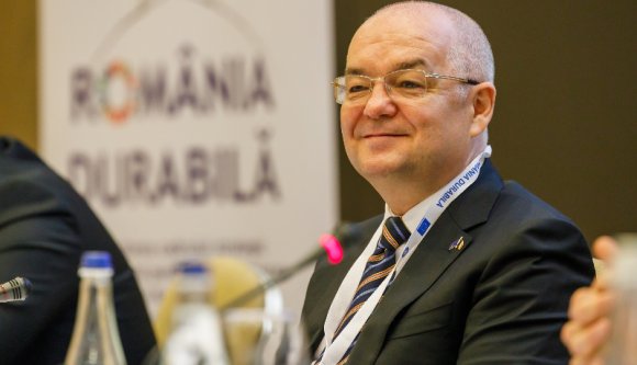 Fizetne Ön 9000 lejt azért, hogy 15 percig Emil Boc társaságát élvezhesse?