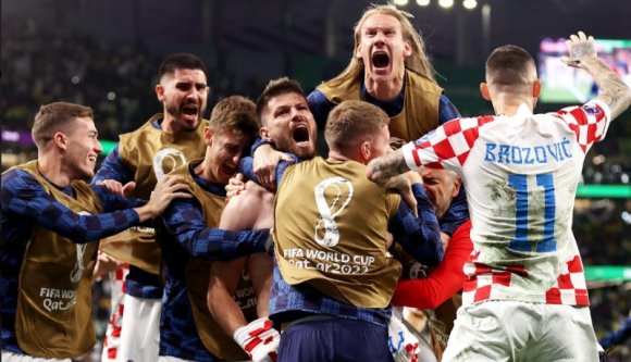 Foci-vb, huszadik nap: az őrült meccsek és megdöbbentő kiesések napja