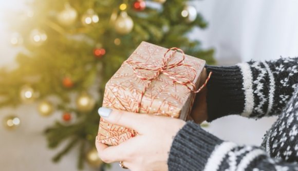 Az emberek majdnem fele kevesebb pénzt tud a karácsony megünneplésére szánni, mint tavaly