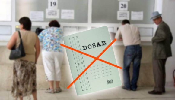 Egy korszak vége: nem kell többé sínes doszár a hivatalban. Ugye, Magdi?