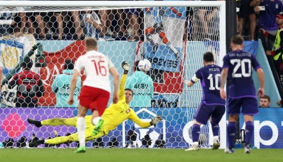 Foci-v, tizenegyedik nap: hiába nyert Tunézia és Mexikó