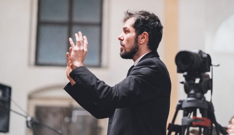 Aki kórusban énekel, annak fejlődik az ízlése – interjú Ördög Ödön zenetanár-kórusvezetővel