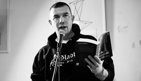 Goran Mrakić temesvári író: Szerbekként minden szabadságunk megvan, a román állam támogat, de úgy tűnik, már késő