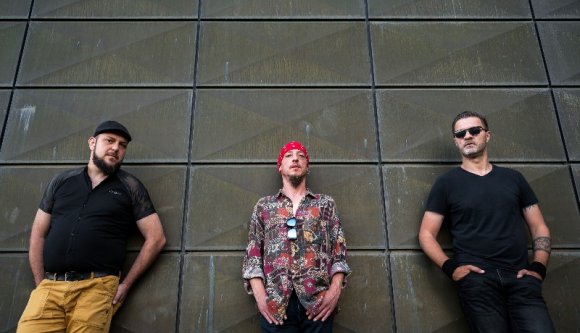 A  rock'n'roll életérzés ma is megvan, csak intelligensebben kell lázadni  – a ZanZa zenekar frontemberével beszélgettünk