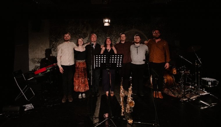 Költészet, zene, szakralitás ízléses elegye – először lépett fel teljes létszámban a ps:alter zenekar Kolozsváron