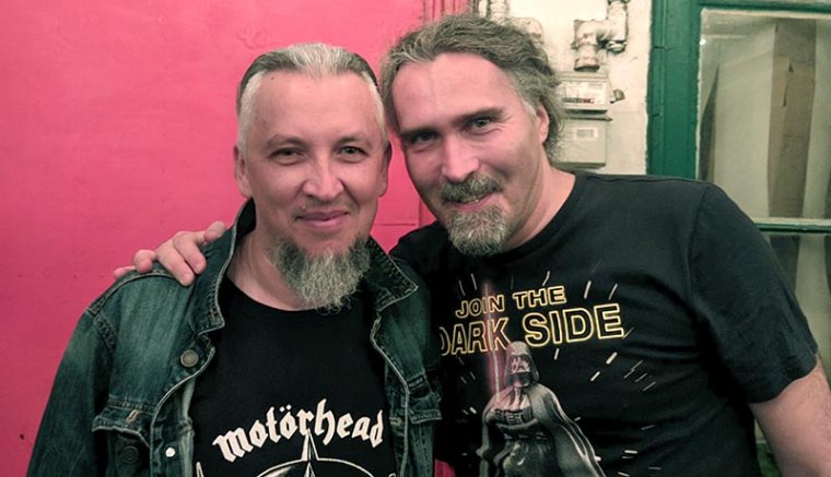 „A zenélést nem lehet abbahagyni, mi nyolcvan évesen is zenélni fogunk” – a kolozsvári Masterpiece zenekar tagjaival beszélgettü