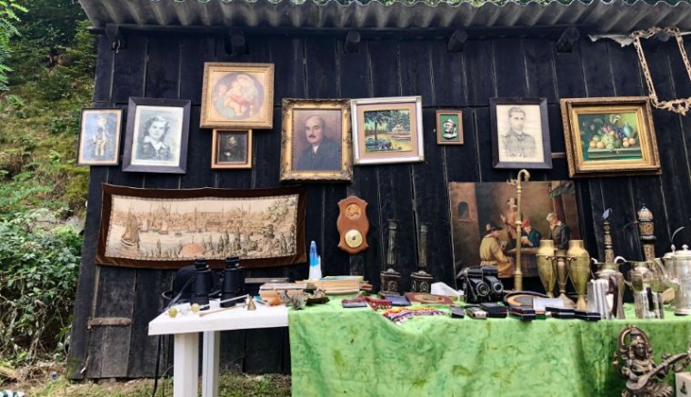 Így lettem cigány Feketetón, avagy a mongol bőrkabát és a Gábor-kalap vásári története