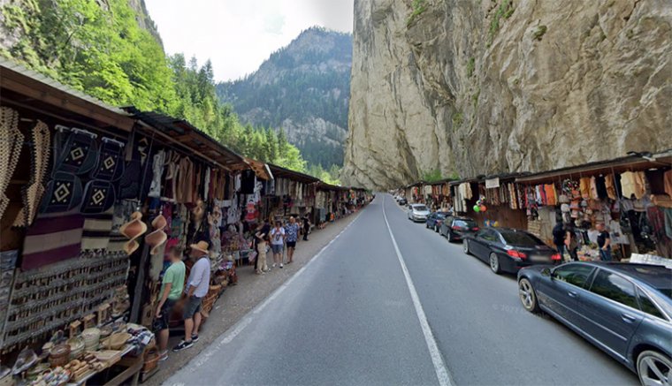 A Békás-szoros, a magyarok, a románok és a szemétbe fulladó Erdély