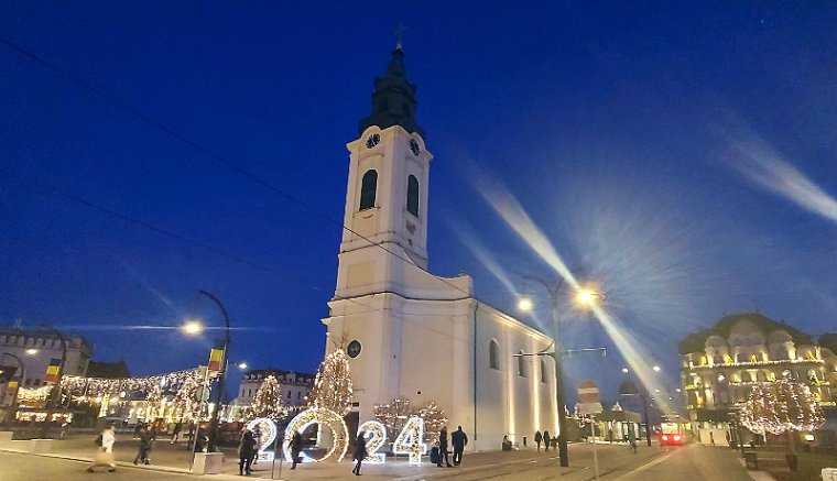 A nagyváradi szecesszió mámorától a nagyszalontai Kossuth-nótáig – portya a tágas téreken