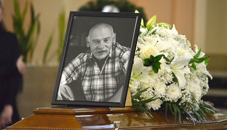 „Isten veled, Pista bácsi!” – eltemették Szilágyi Istvánt Kolozsváron (FOTÓRIPORT)