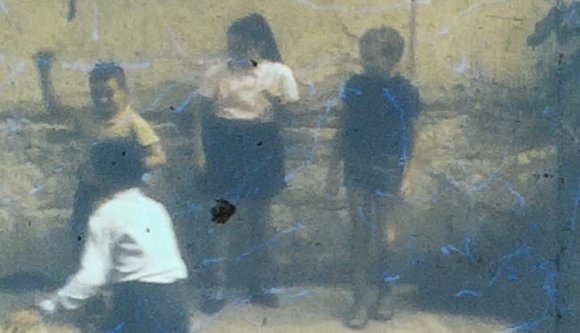 Talált filmkockák, avagy egy kolozsvári magyar családregény képe