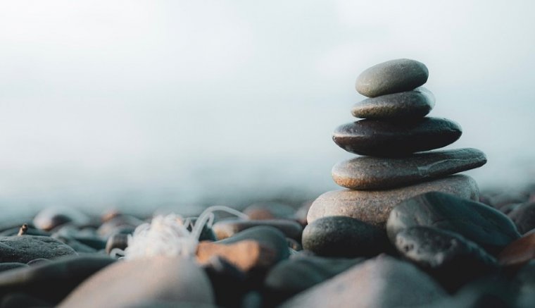 A hit, a mentális egészség és a 21. század találkozása a boncasztalon