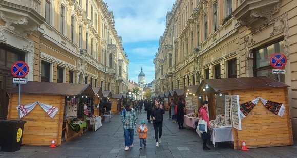 Hiába pénz, technika, hatalom, ha egy város vezetése műveletlen