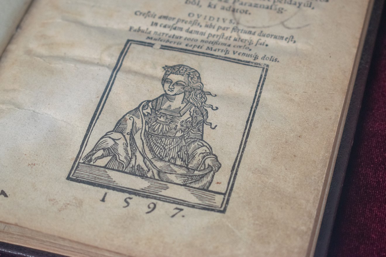 1597. 