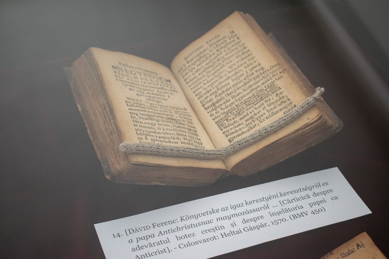 Dávid Ferenc: Könyvetske az igaz kerestényi keresztségröl es a papa Antichristusnac maymozássarol... - az unitárius vallásalapító egyik könyve, 1570. 