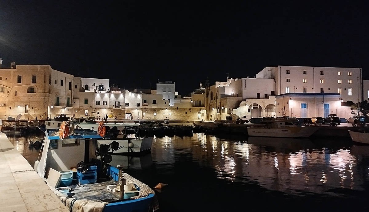 Monopoli régi kikötője. •  Fotó: Fall Sándor