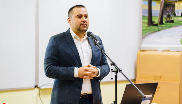 Letartóztatták a Hargita Megyei Tanács RMDSZ-es alelnökét – hírek szerdán