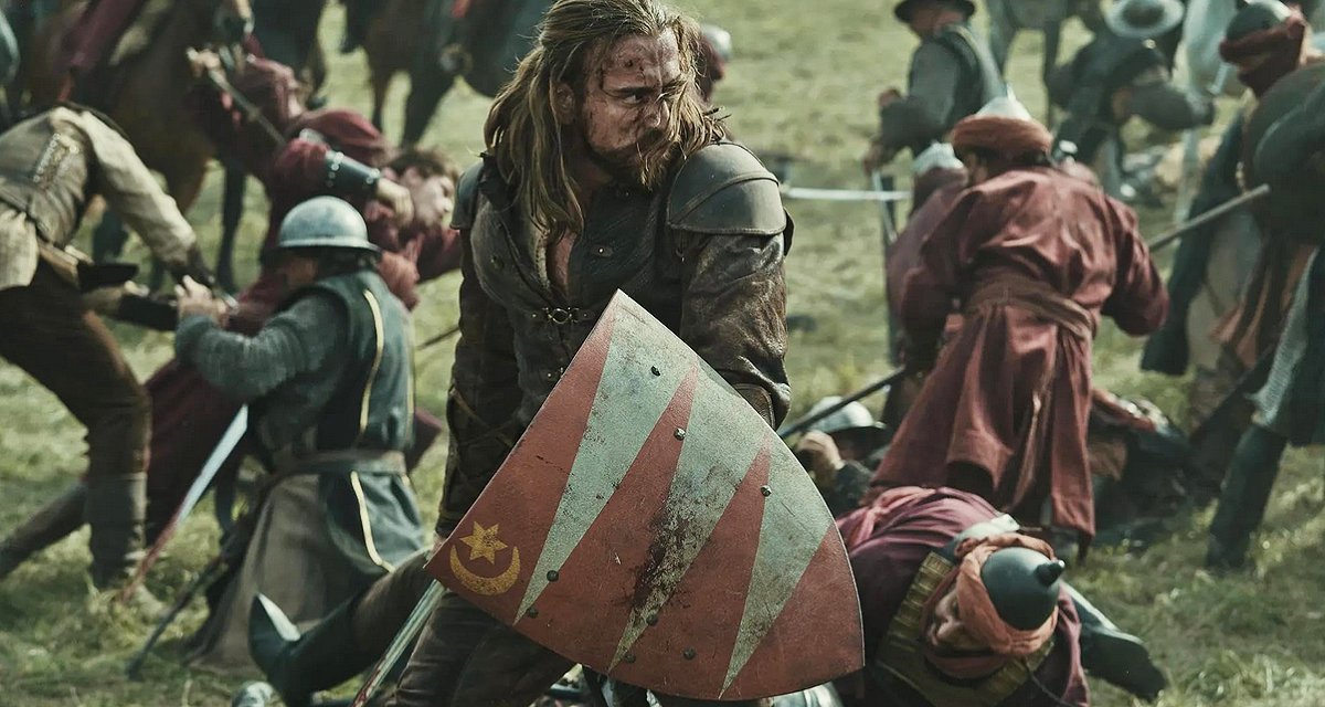 Ilyen egy igai hős: ha harcolni kell, akkor ott van a sűrűjében. Fotó forrása: IMDb. 