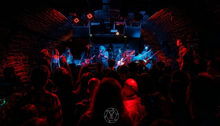 Bocsássa meg nékünk a Doomnezeu, ezt a koncertet sem hagyhattuk ki