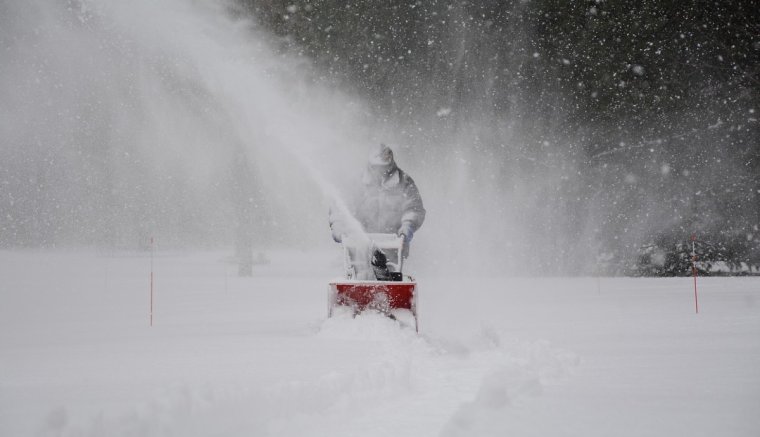 Beszólt Emil Boc a lusta kolozsvári hókotróknak – hírek hétfőn