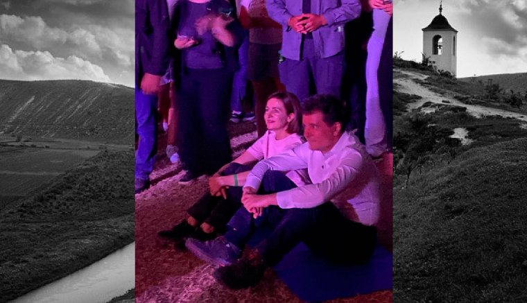 Ha az ember jól választ fesztivált, földön ücsörgő államelnökökkel találkozhat…