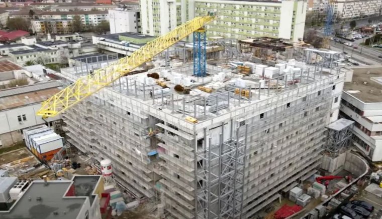 Év végére kész lesz az égési sérültek új központja – pénteki hírek