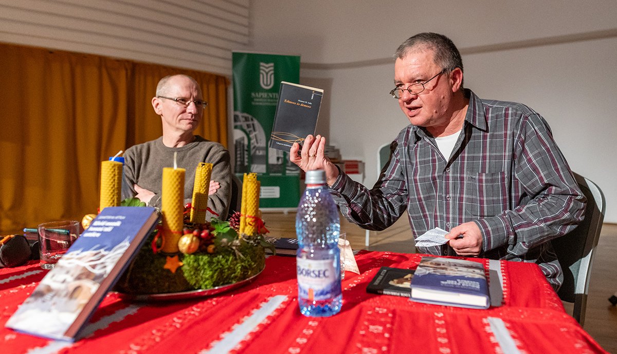 Demeter M. Attila és Lövétei Lázár László •  Fotó: Mărcuțiu-Rácz Dóra