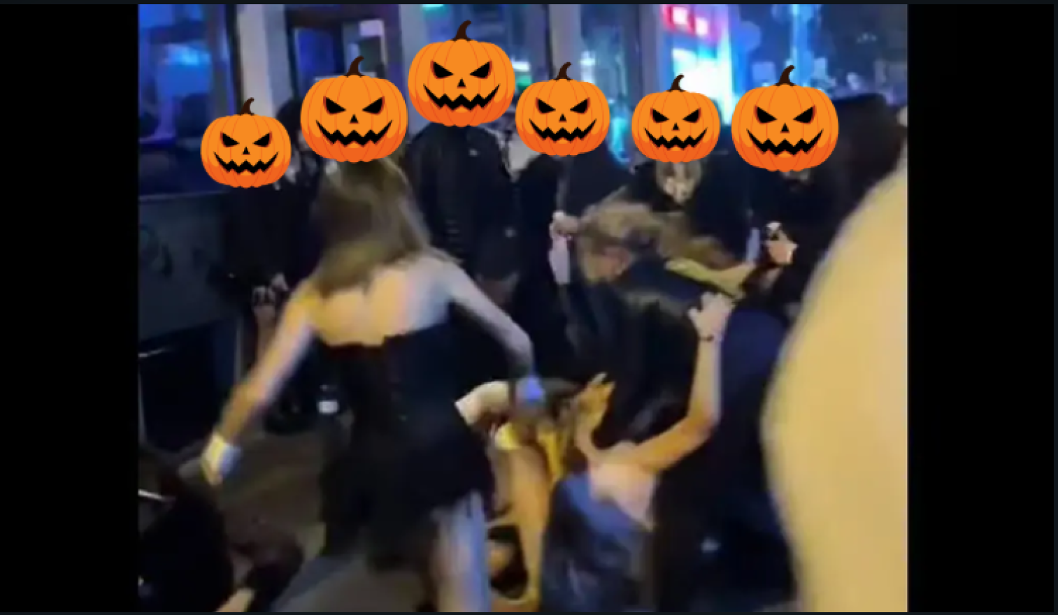 Fiatal nők estek egymásnak egy kolozsvári Halloween-buli után (VIDEÓ) – hírmix