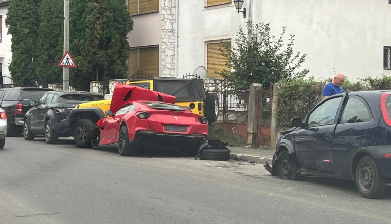 Négy parkoló autót zúzott le, és egy gázvezetéket is megrongált egy részeg ferraris Nagyszebenben – hírmix