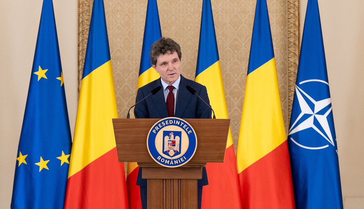 &bullet;  Fotó: presidency.ro
