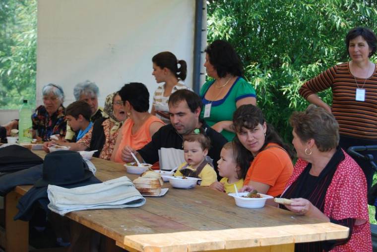 Ünnepelnek a güdüciek