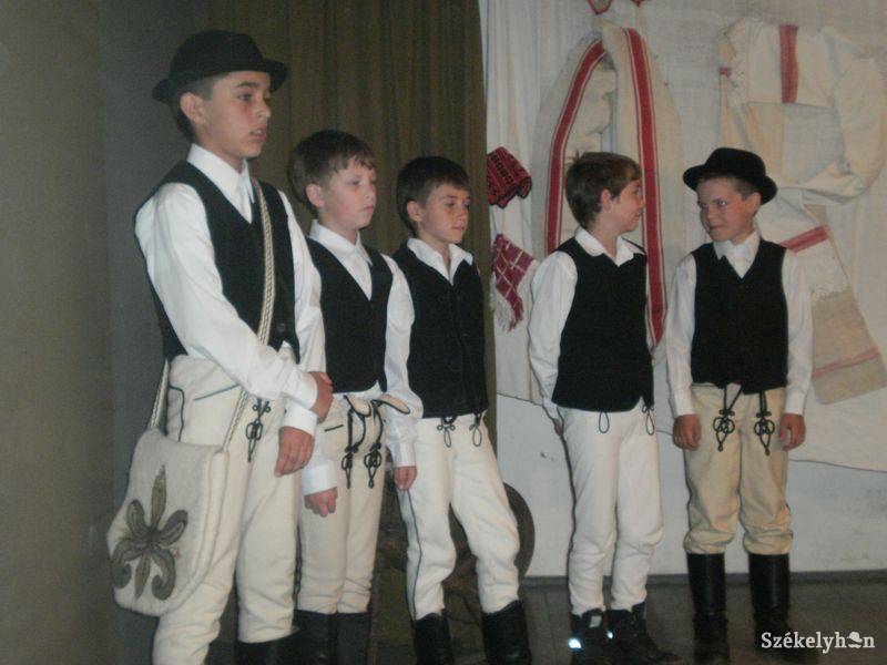 &bullet;  Fotó: Pethő Melánia