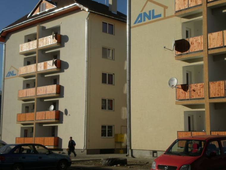 Szövetségbe tömörülnek az ANL-lakások bérlői