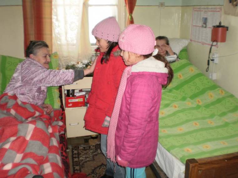 Egymásra figyelés a szeretet jegyében