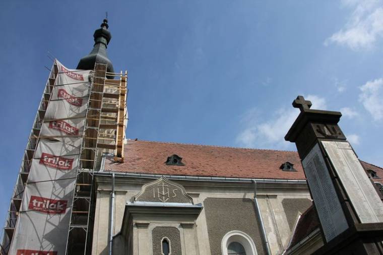 Alfalu: a hívek adományaiból restaurálják a templomtornyot