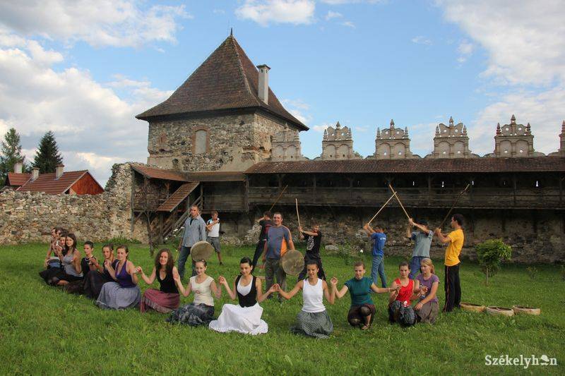 •  Fotó: Pethő Melánia