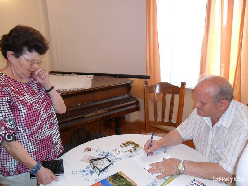 •  Fotó: Kertész László