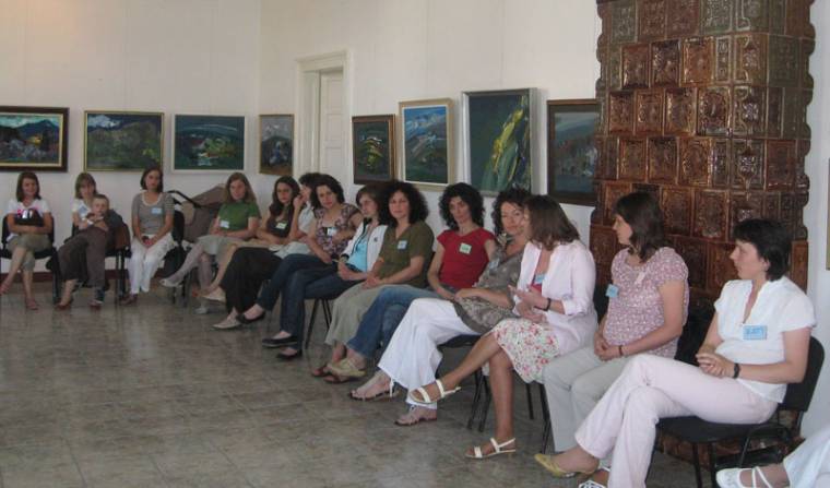 Segítőháló-építés a Gyergyói-medencében